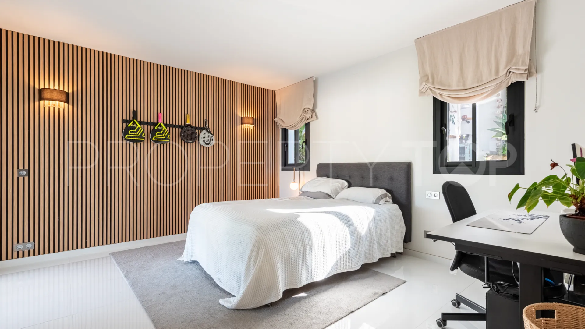 Comprar villa de 4 dormitorios en La Cala Golf Resort