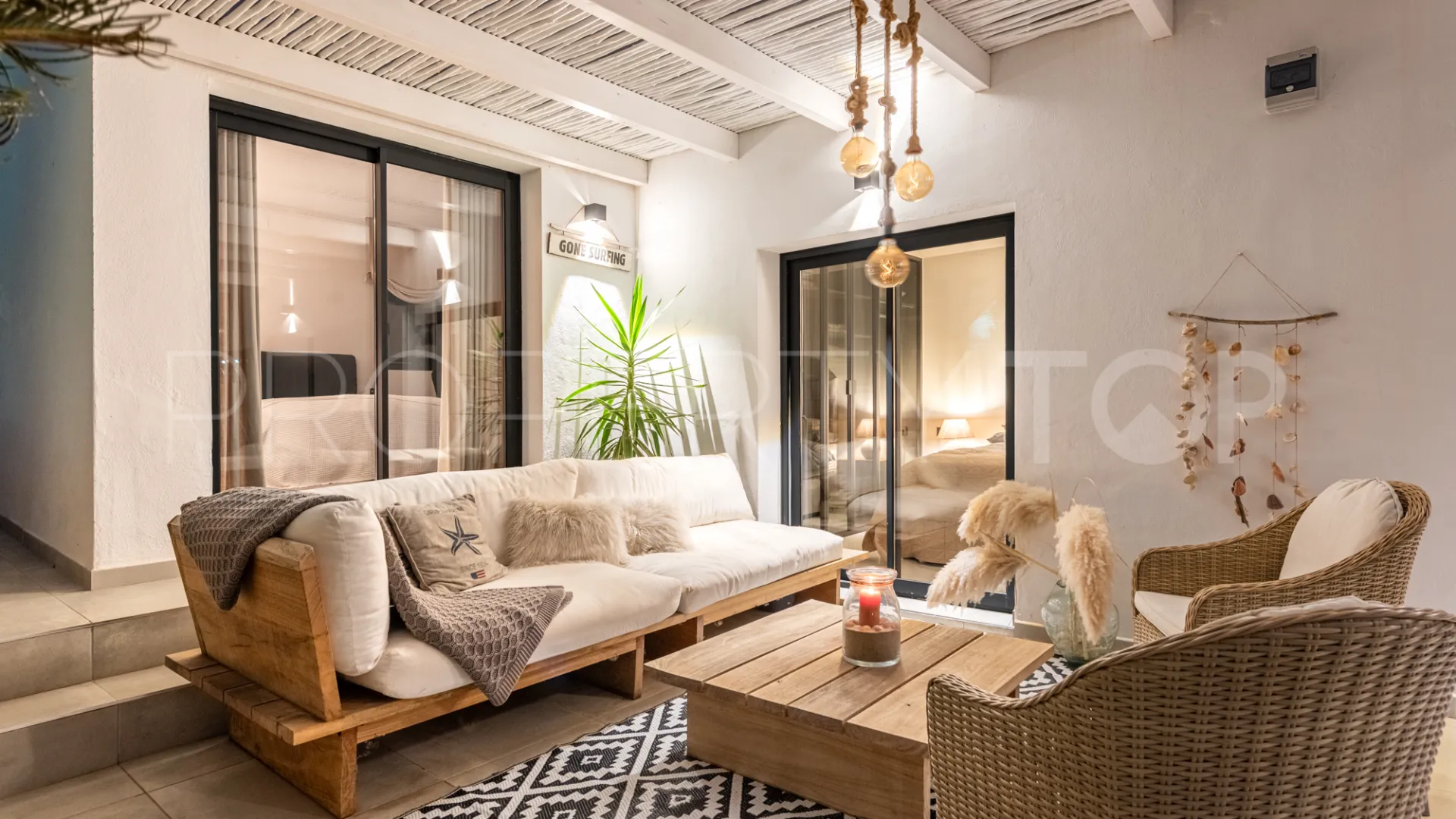 Comprar villa de 4 dormitorios en La Cala Golf Resort