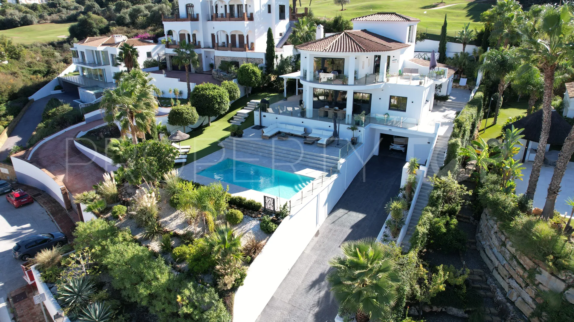 Comprar villa de 4 dormitorios en La Cala Golf Resort