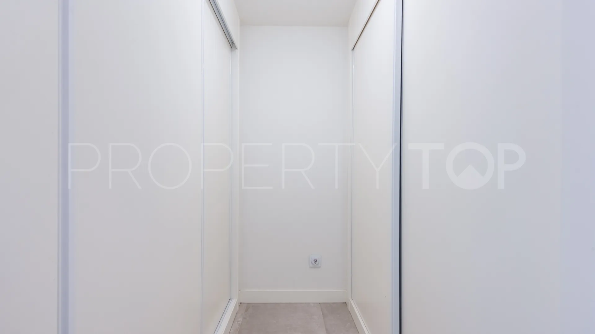 El Higueron, apartamento de 2 dormitorios a la venta