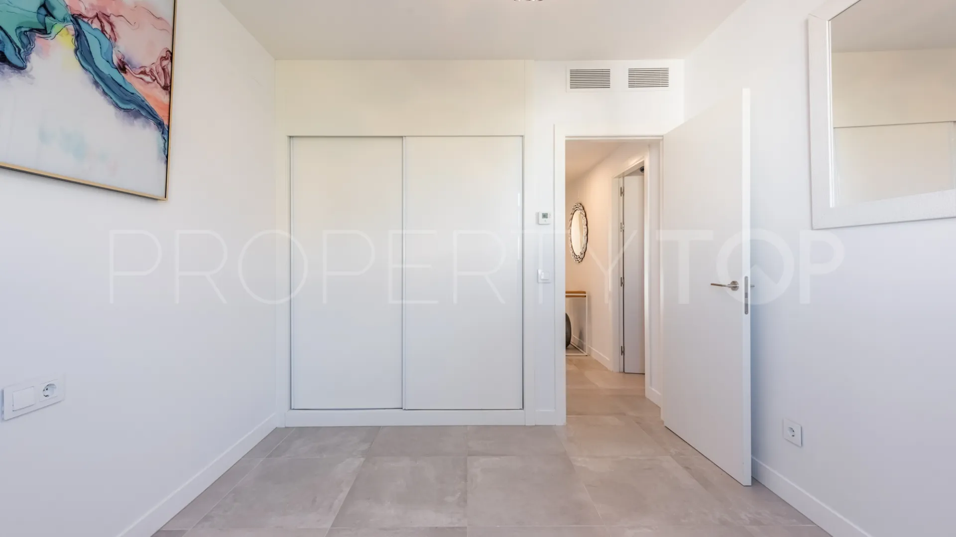 El Higueron, apartamento de 2 dormitorios a la venta