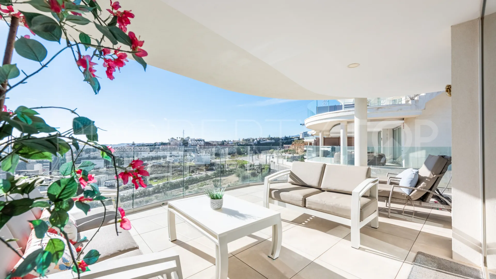 El Higueron, apartamento de 2 dormitorios a la venta
