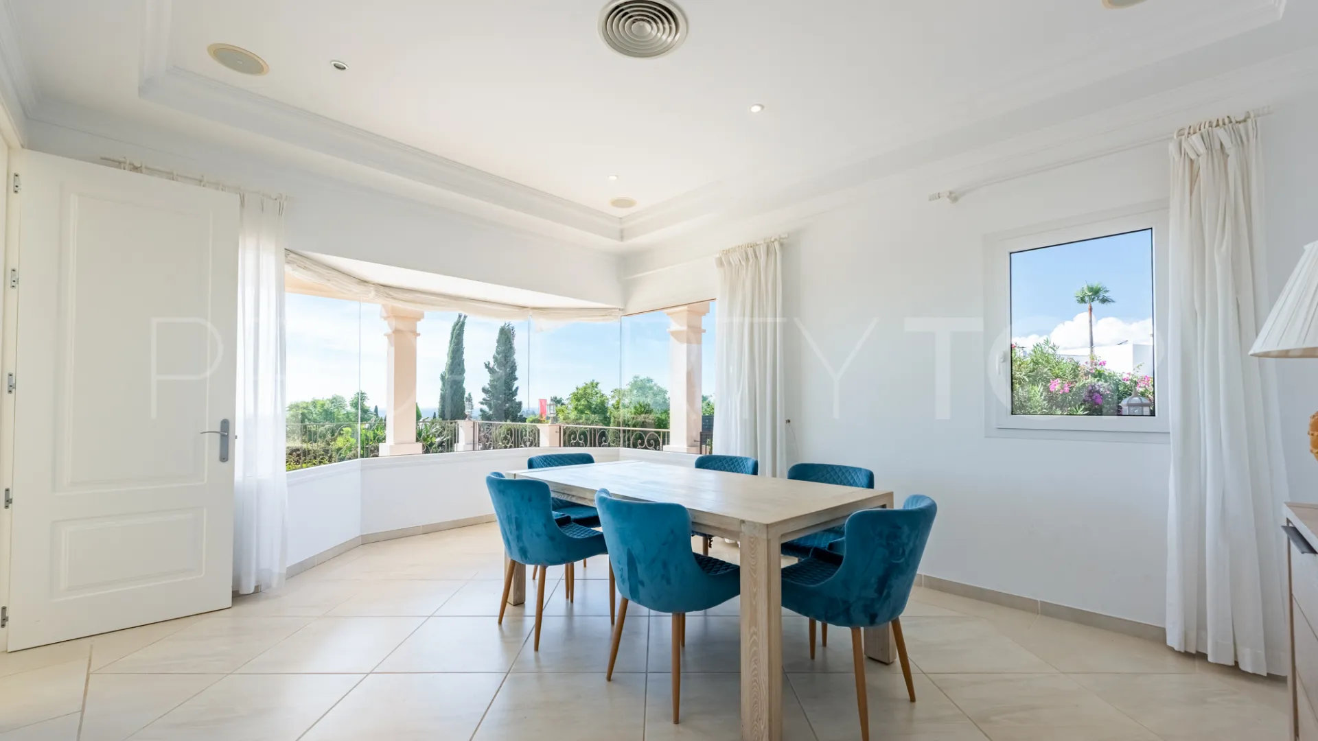 For sale Los Flamingos villa with 7 bedrooms