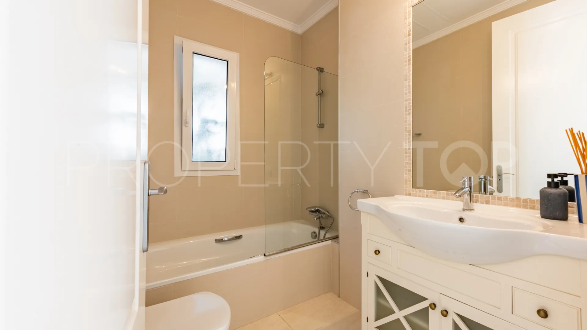 For sale Los Flamingos villa with 7 bedrooms