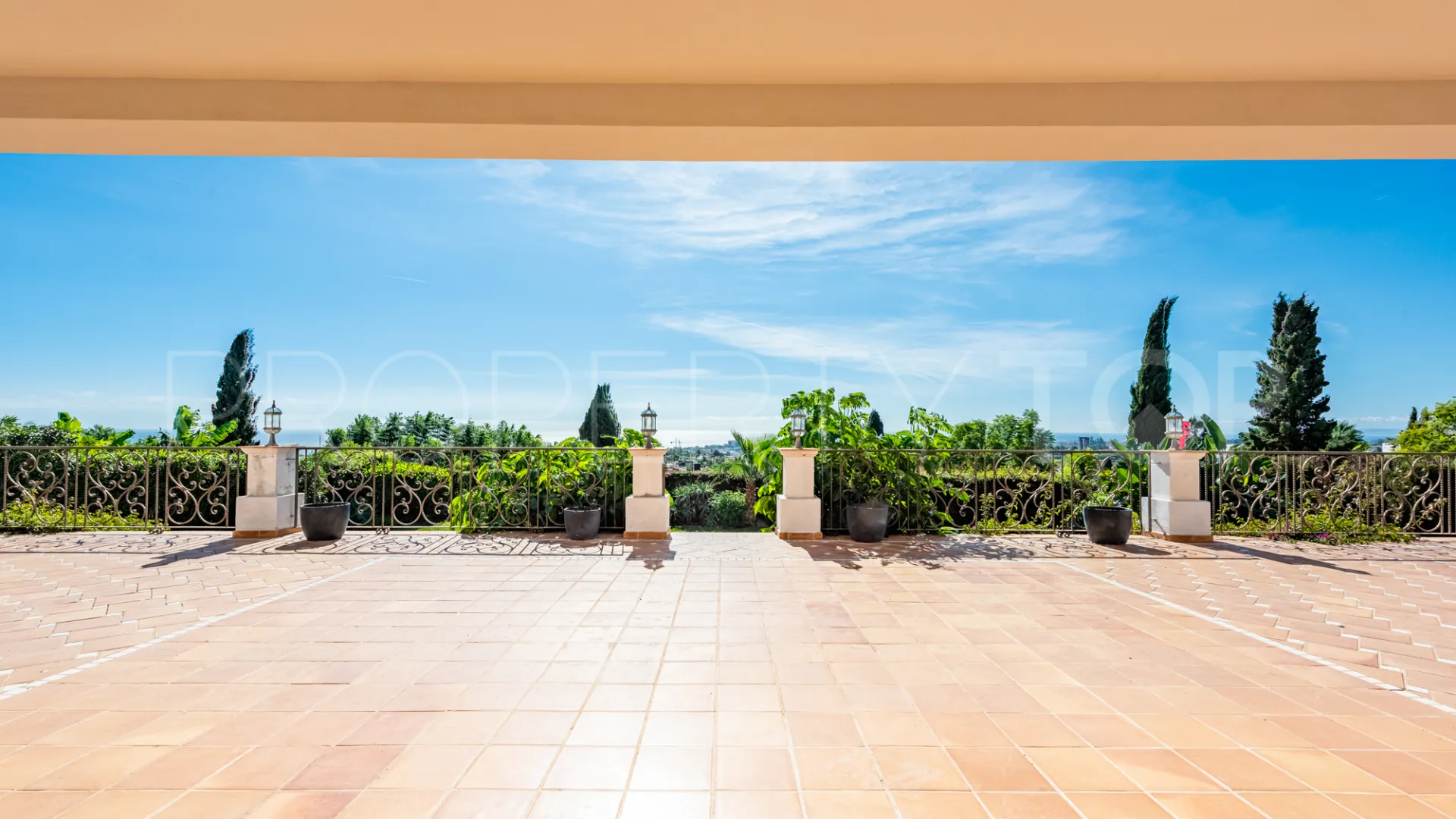 For sale Los Flamingos villa with 7 bedrooms