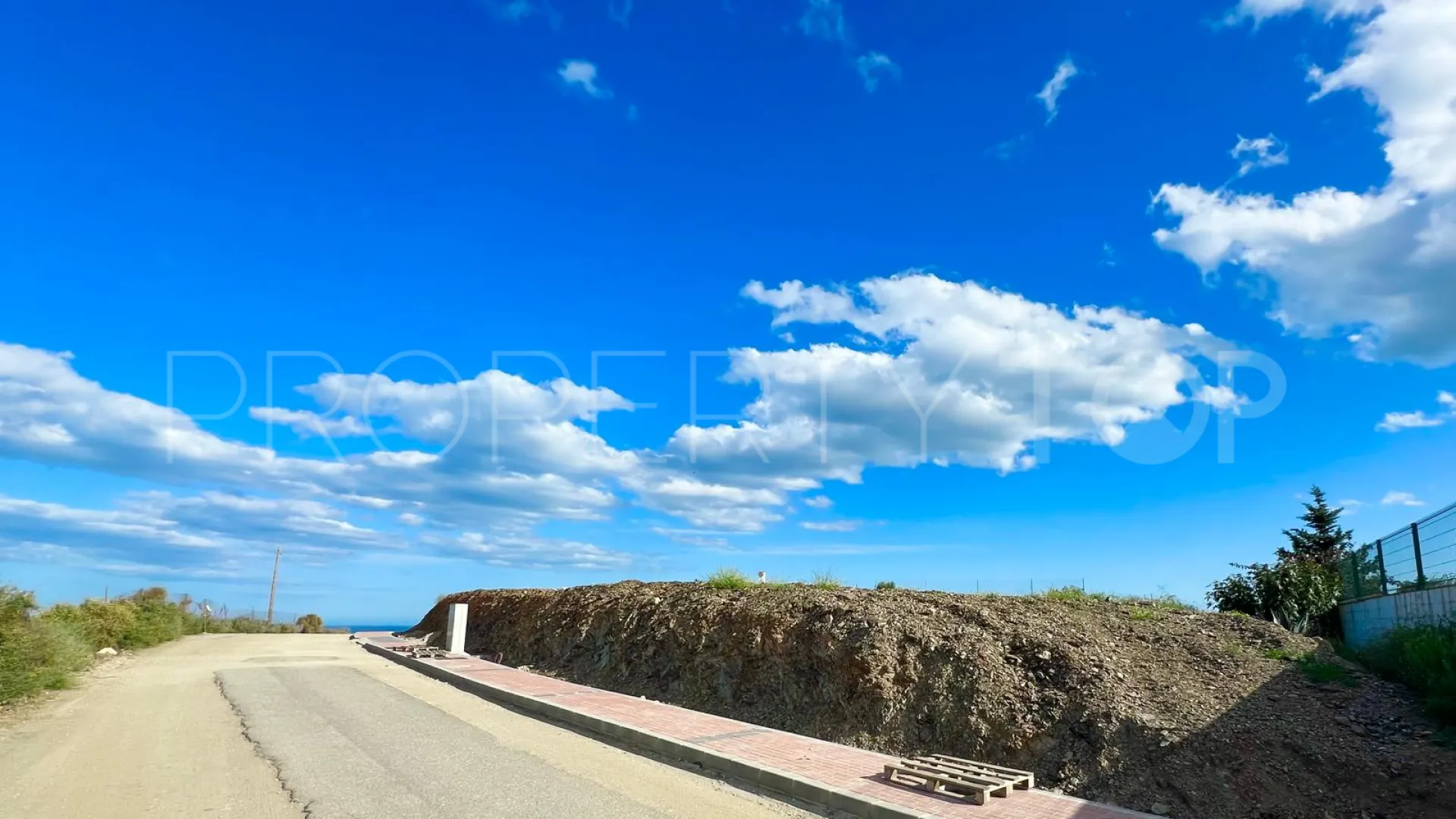 Parcela a la venta en Loma del Flamenco