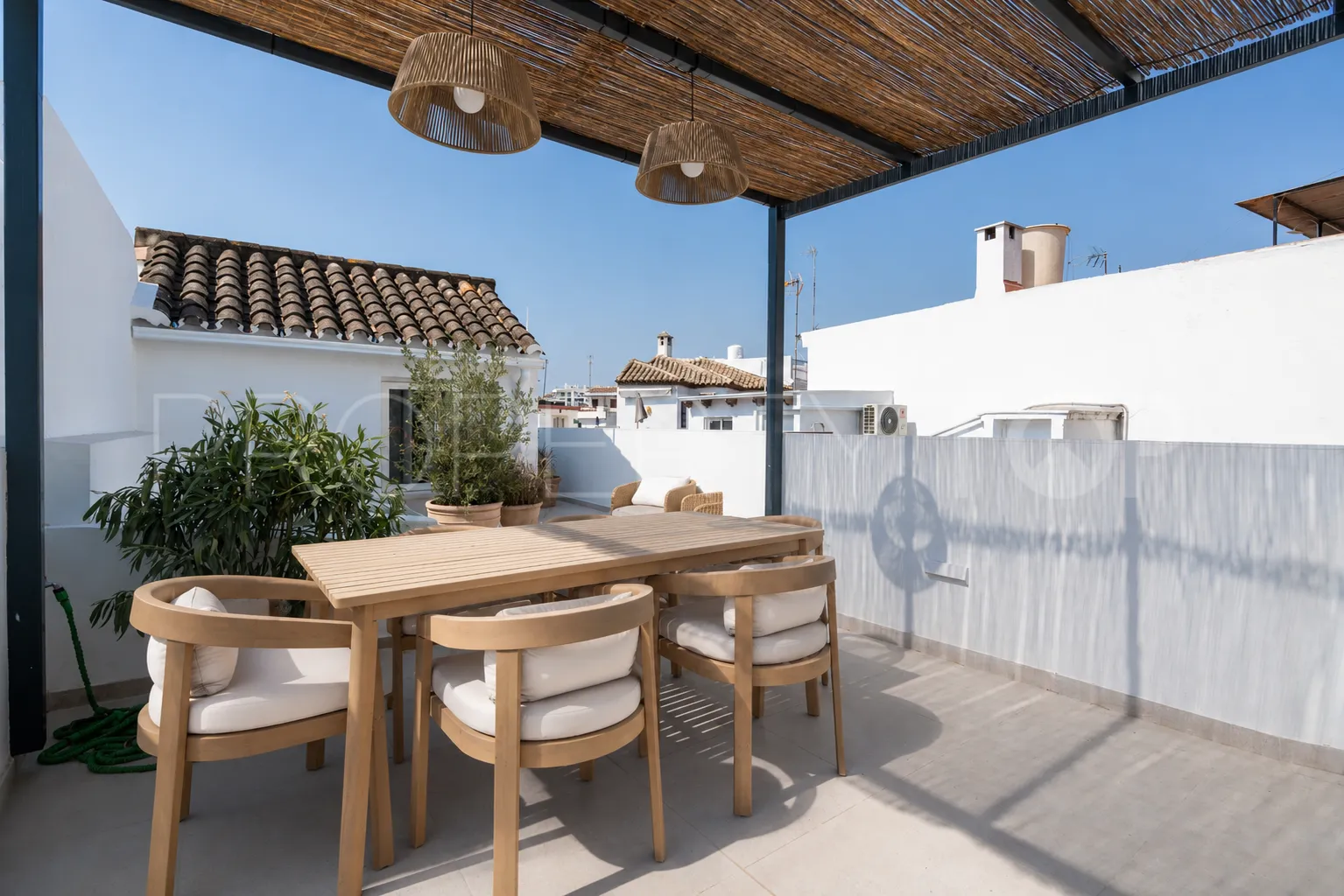 Buy town house with 3 bedrooms in Estepona Old Town