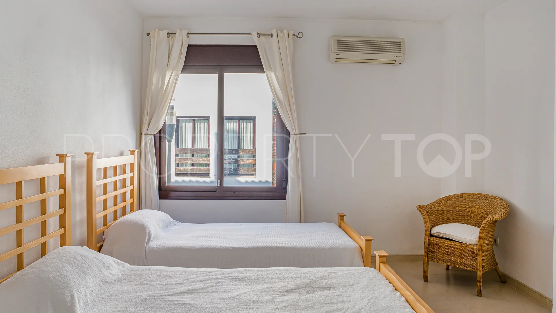 La Maestranza 2 bedrooms apartment for sale