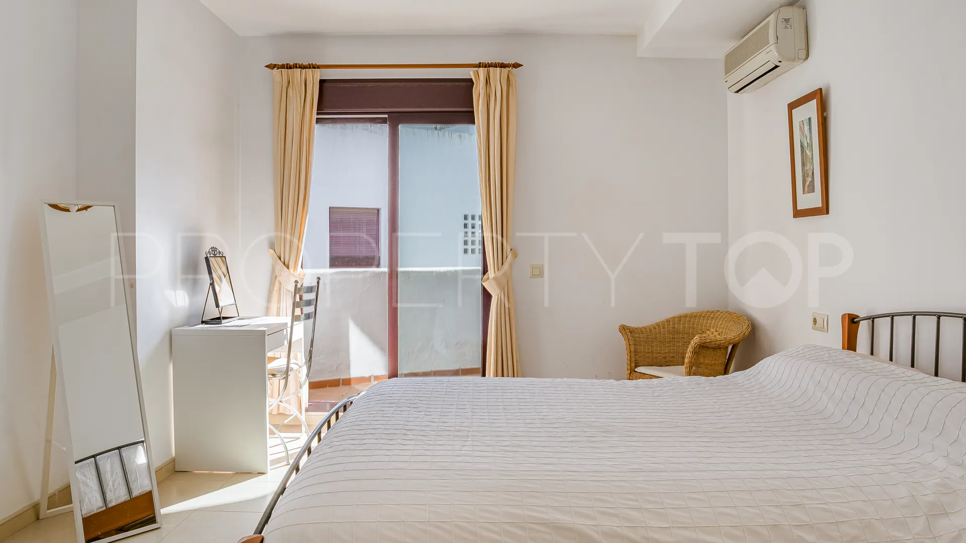 La Maestranza 2 bedrooms apartment for sale