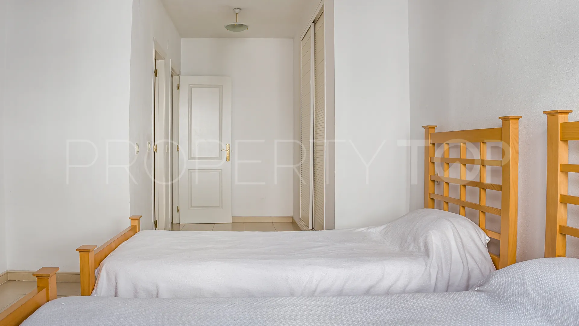 La Maestranza 2 bedrooms apartment for sale