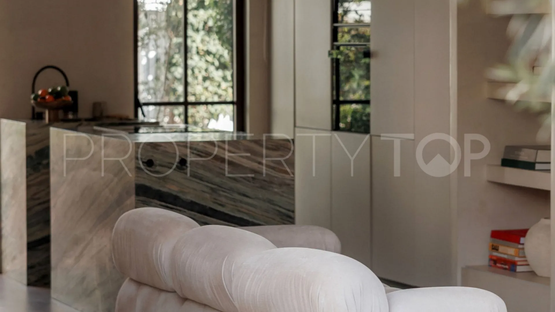 Town house for sale in El Naranjal