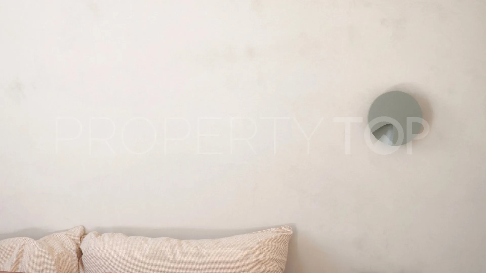 Town house for sale in El Naranjal