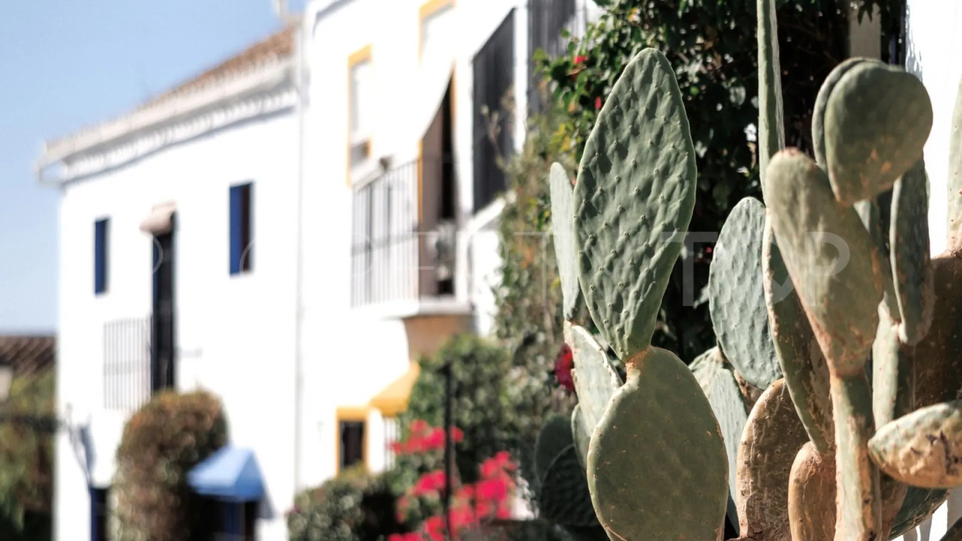 Town house for sale in El Naranjal
