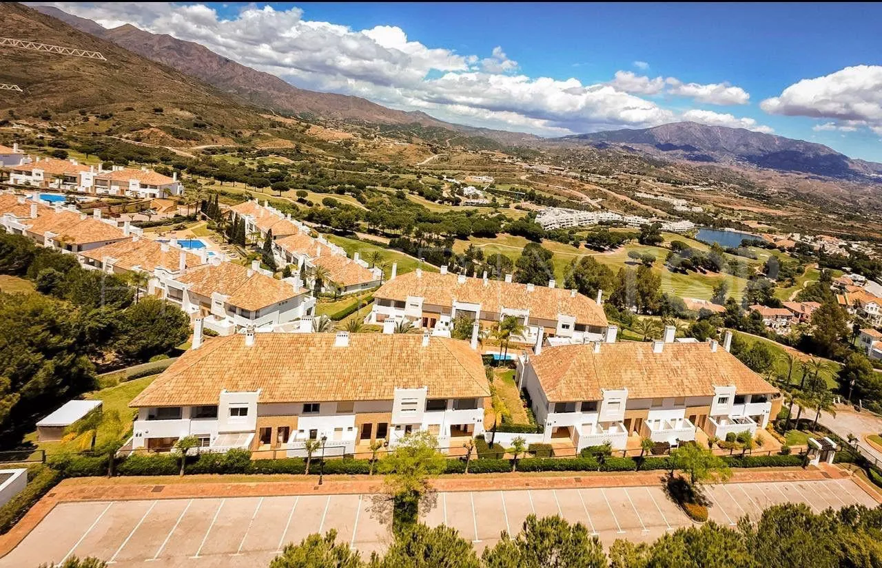 Comprar adosado de 3 dormitorios en La Cala Golf Resort