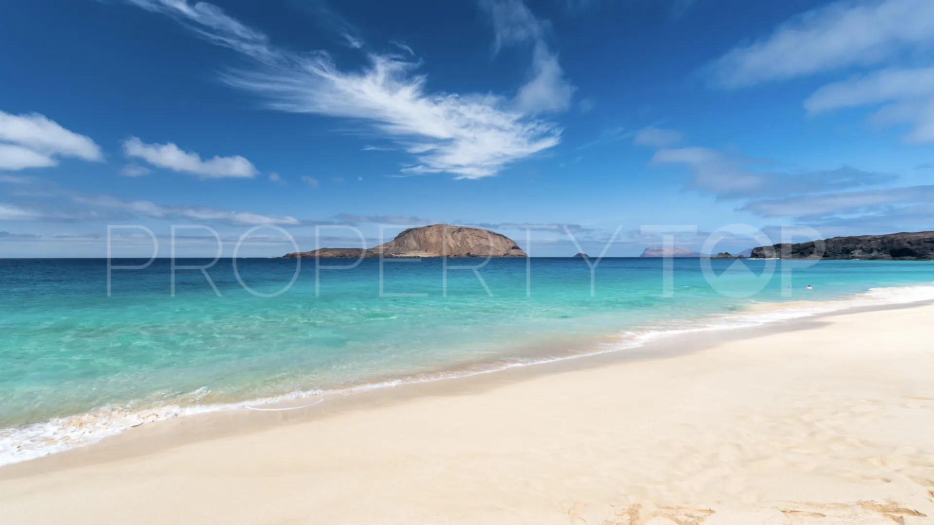 Buy house with 2 bedrooms in La Graciosa