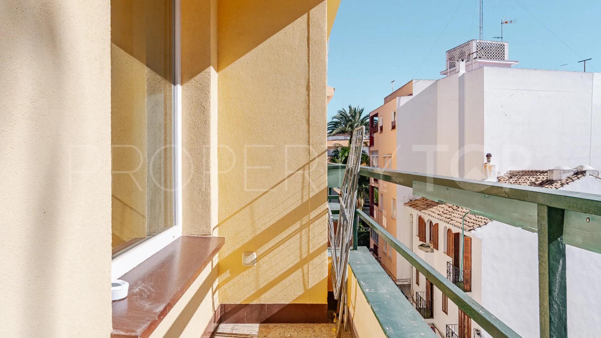 Edificio en venta en Estepona Ciudad