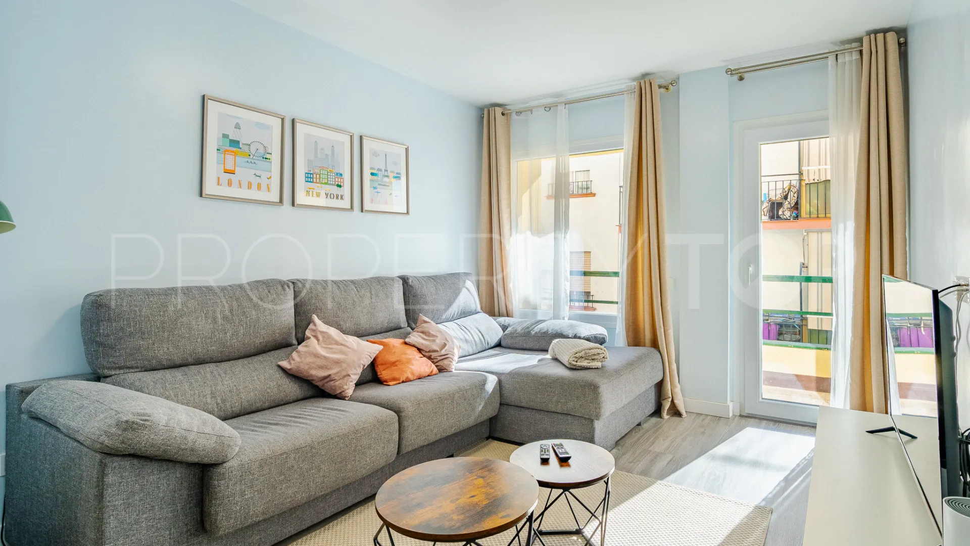 Edificio en venta en Estepona Ciudad