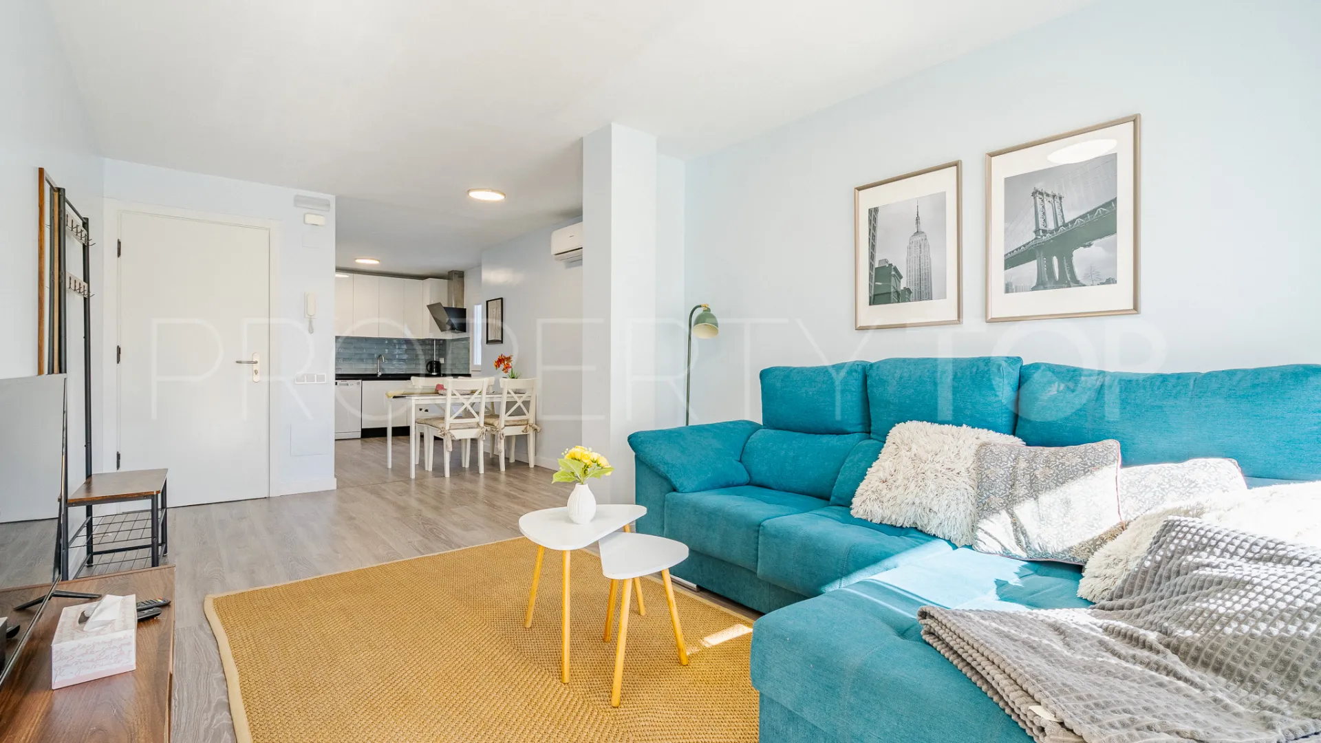 Edificio en venta en Estepona Ciudad