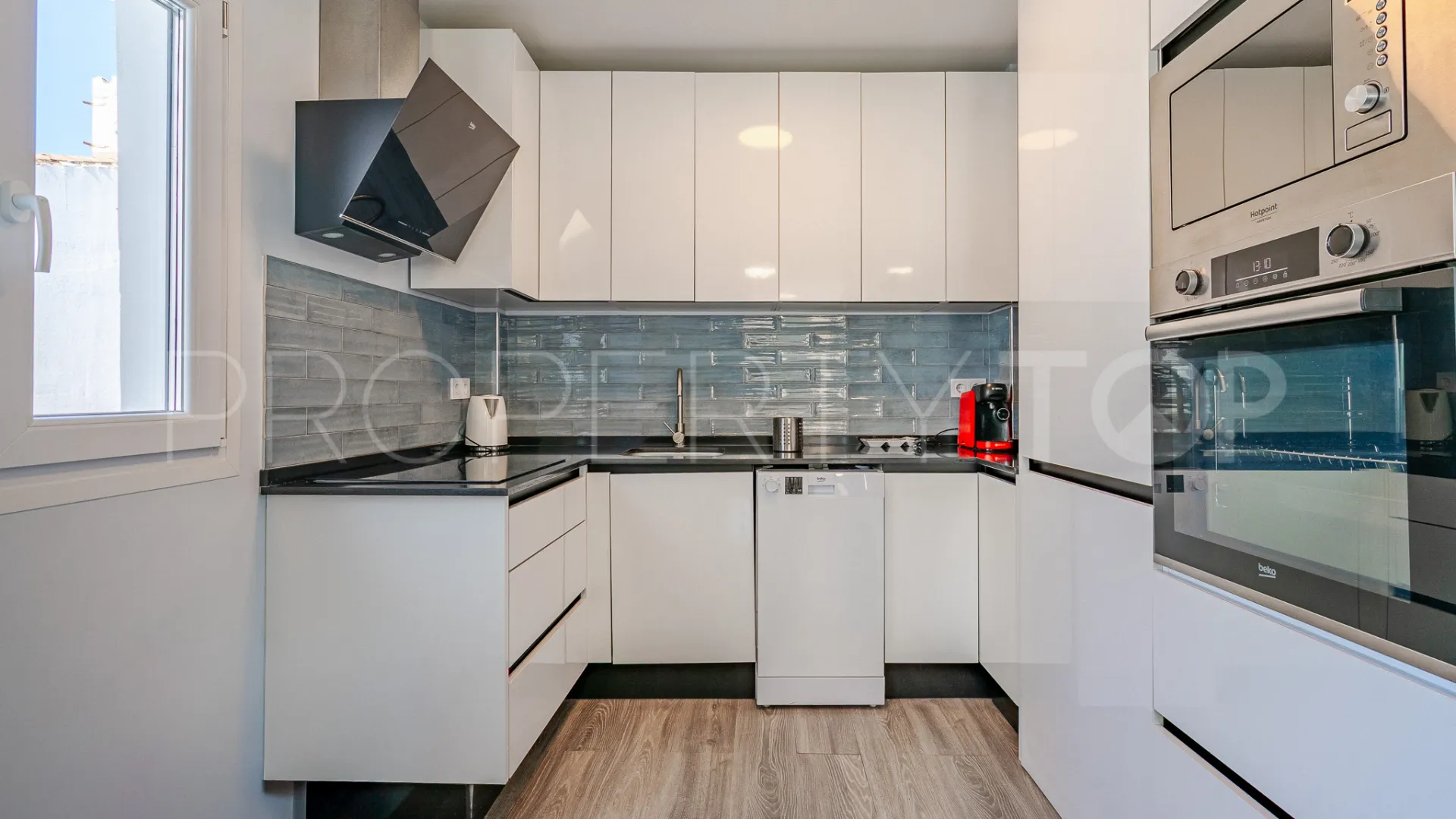 Edificio en venta en Estepona Ciudad