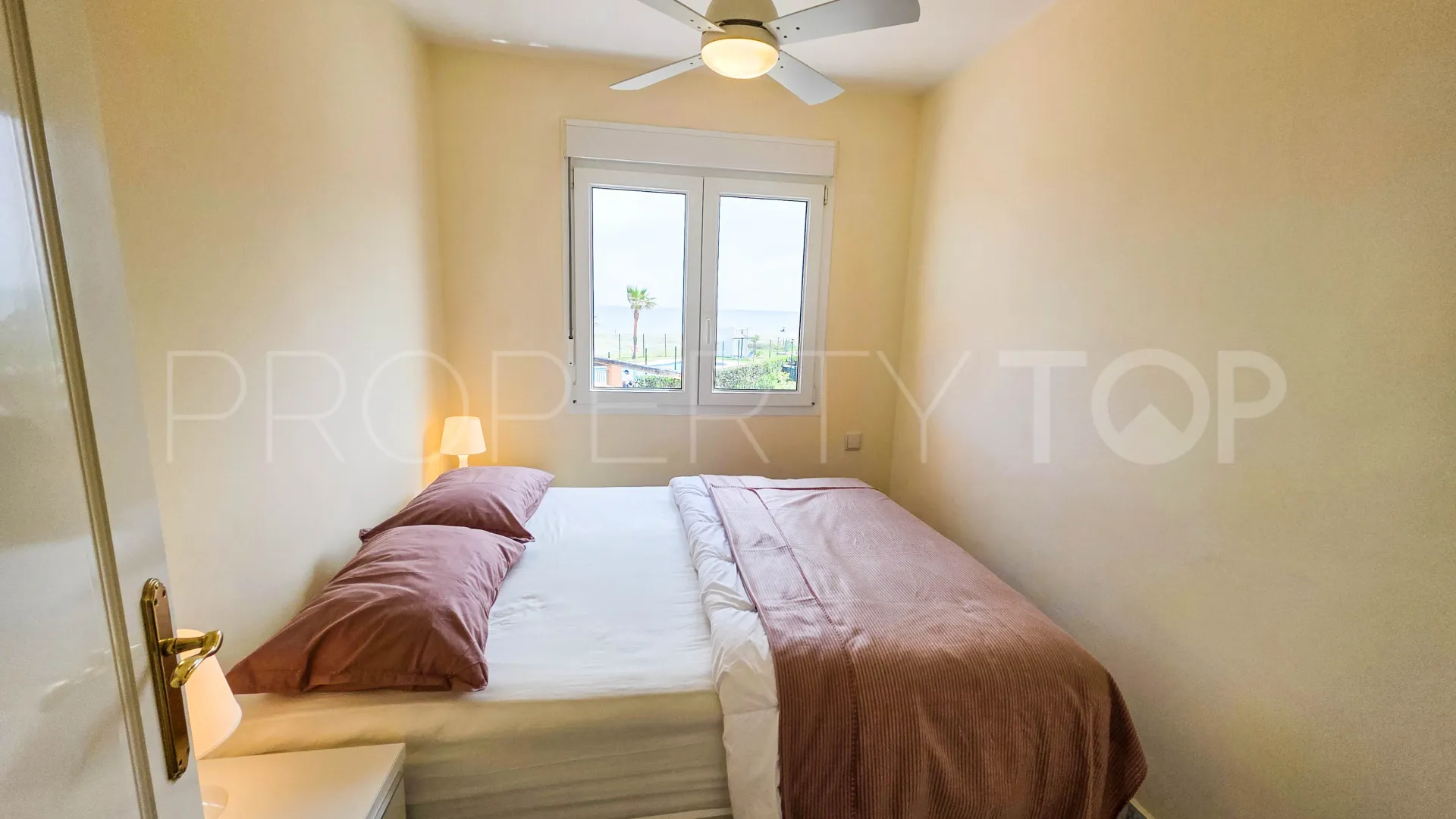 3 bedrooms Manilva Beach town house for sale