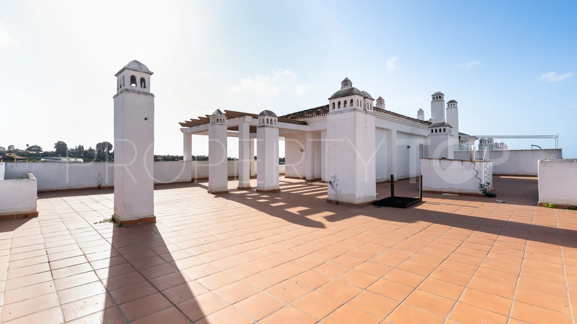 For sale duplex penthouse with 2 bedrooms in Selwo