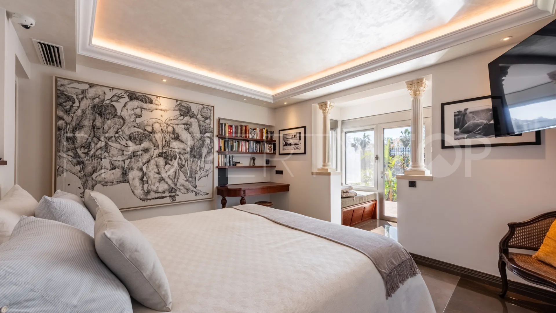Comprar villa de 4 dormitorios en San Pedro de Alcantara
