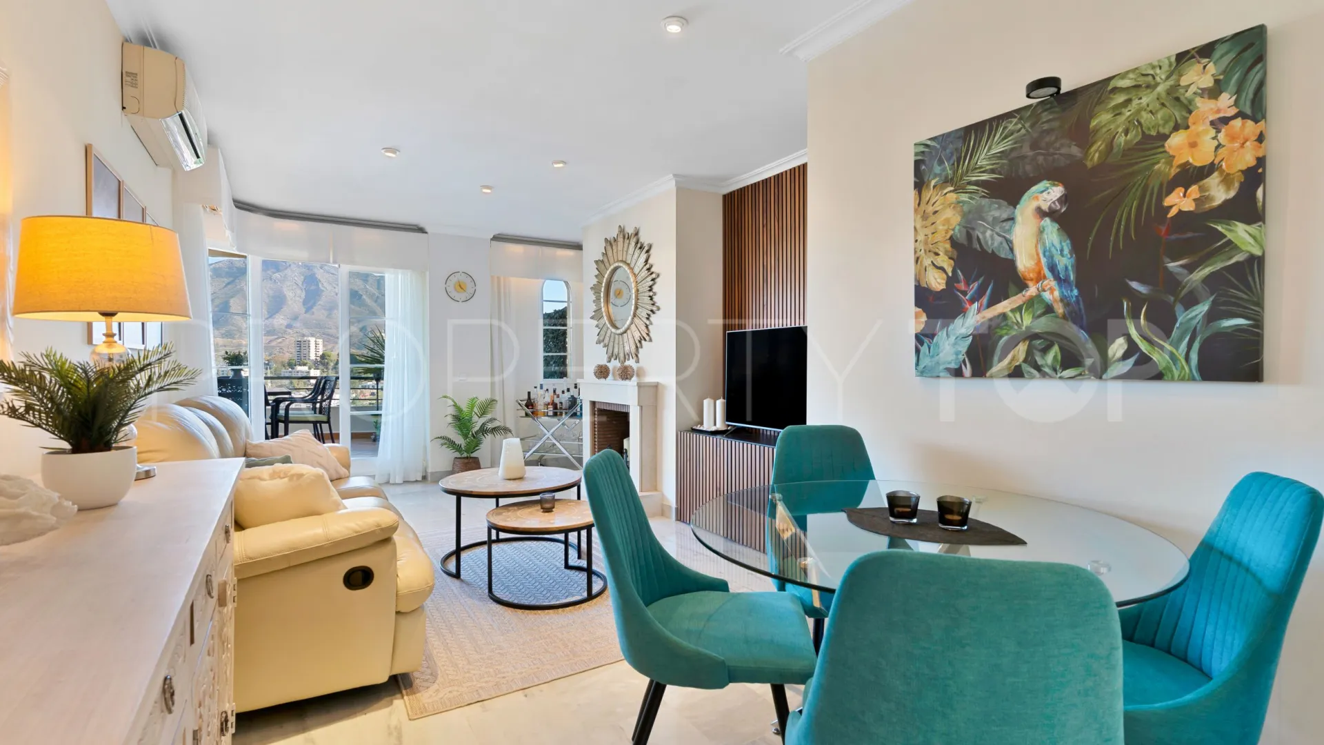Apartamento con 2 dormitorios en venta en Señorio de Aloha