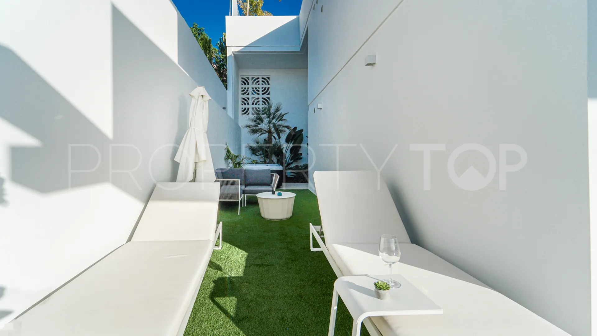 Apartment in Patalavaca for sale