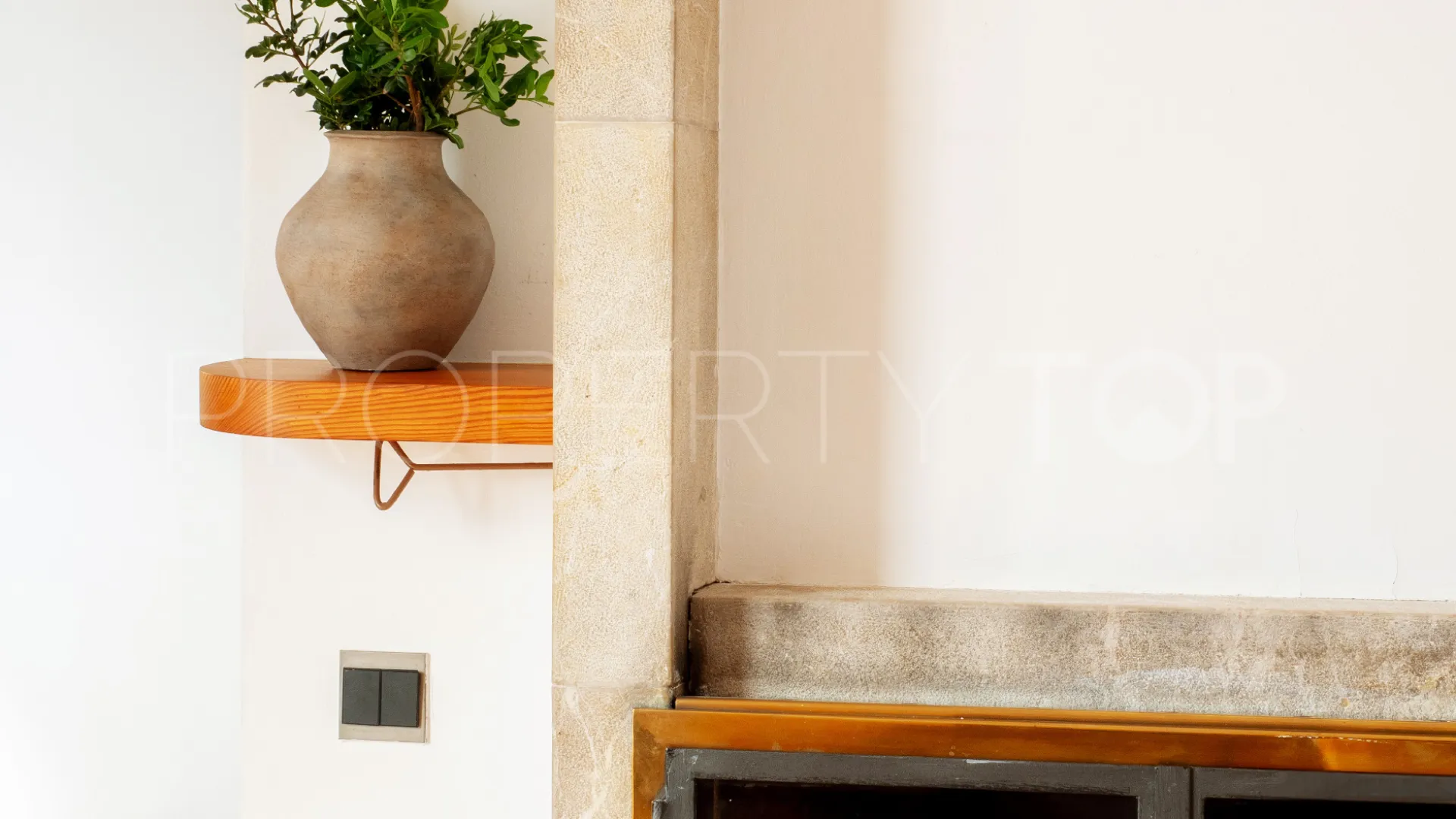 For sale house in Génova with 6 bedrooms