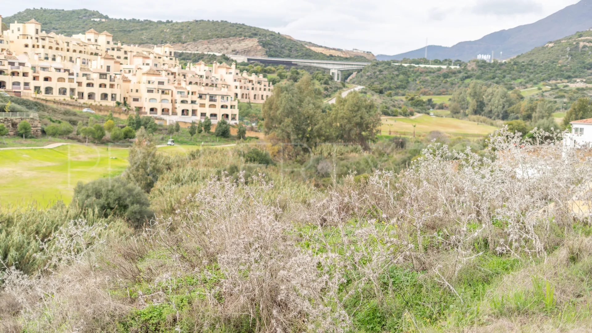 Plot in Valle Romano for sale