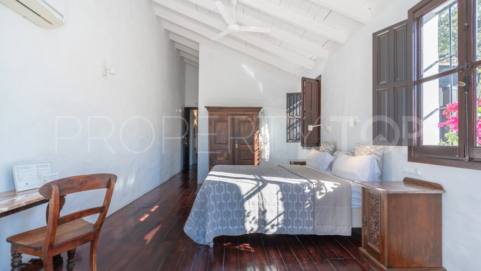 Comprar casa de campo en Estepona