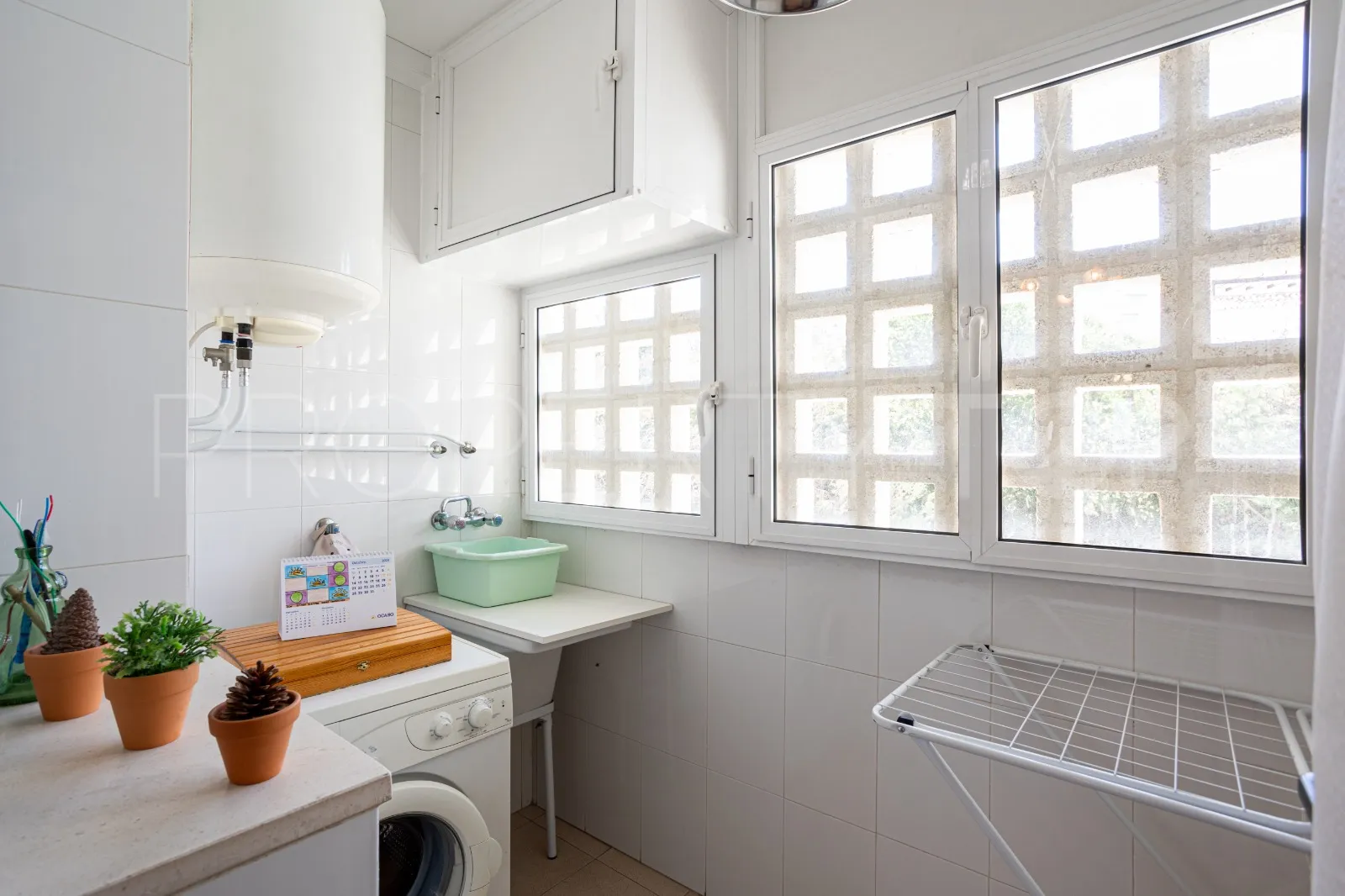 Comprar apartamento con 3 dormitorios en El Castillo