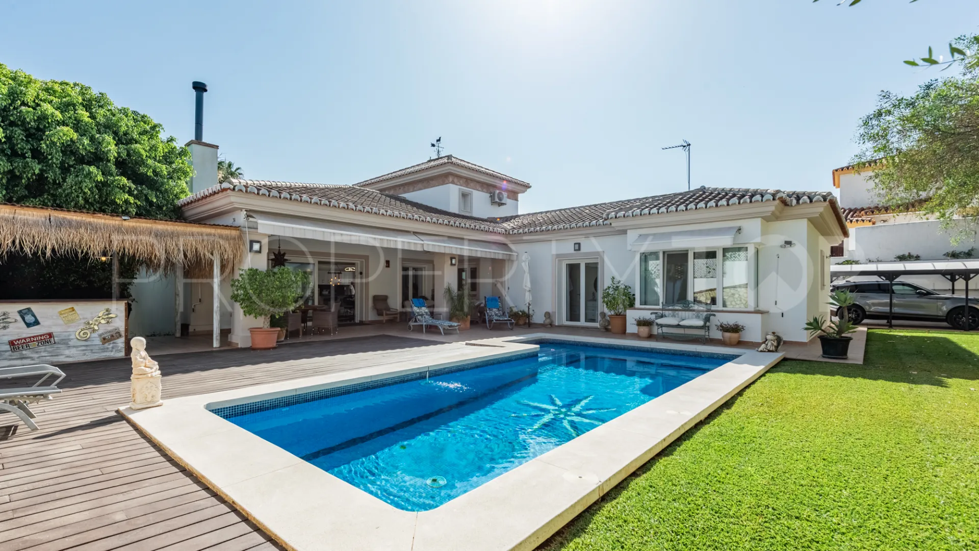 For sale villa in Sierrezuela with 6 bedrooms