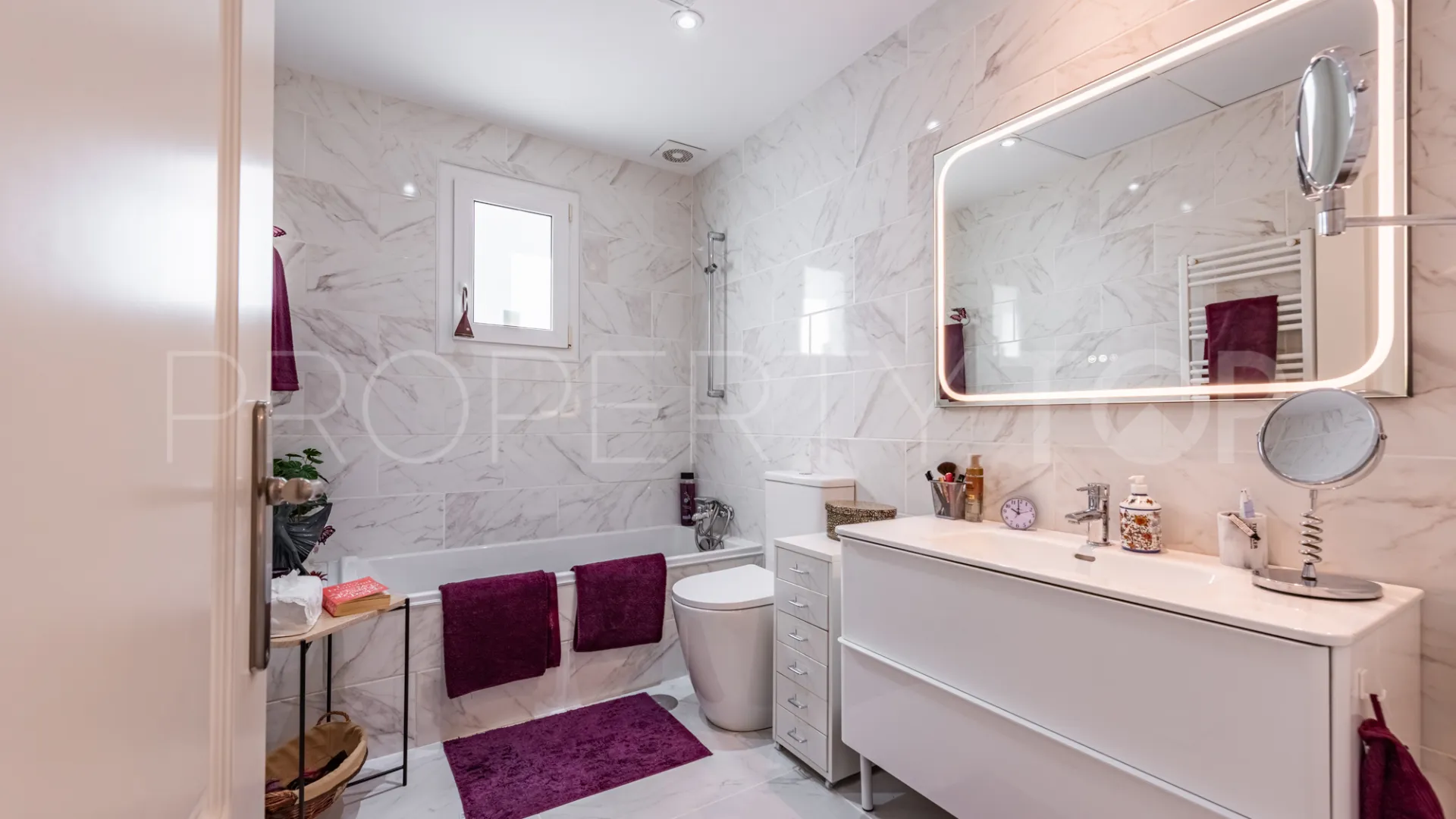 For sale villa in Sierrezuela with 6 bedrooms