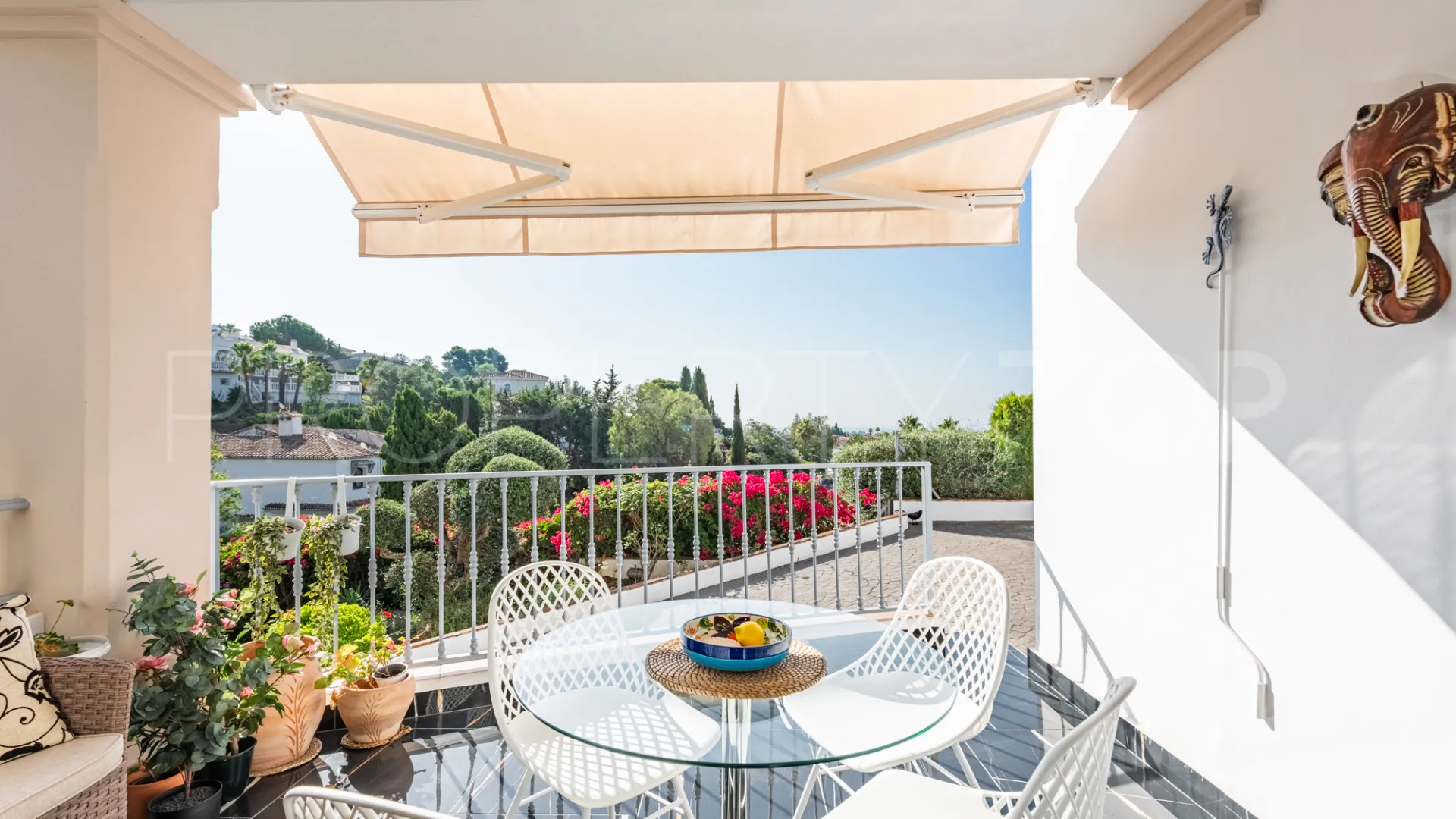 For sale villa in Sierrezuela with 6 bedrooms
