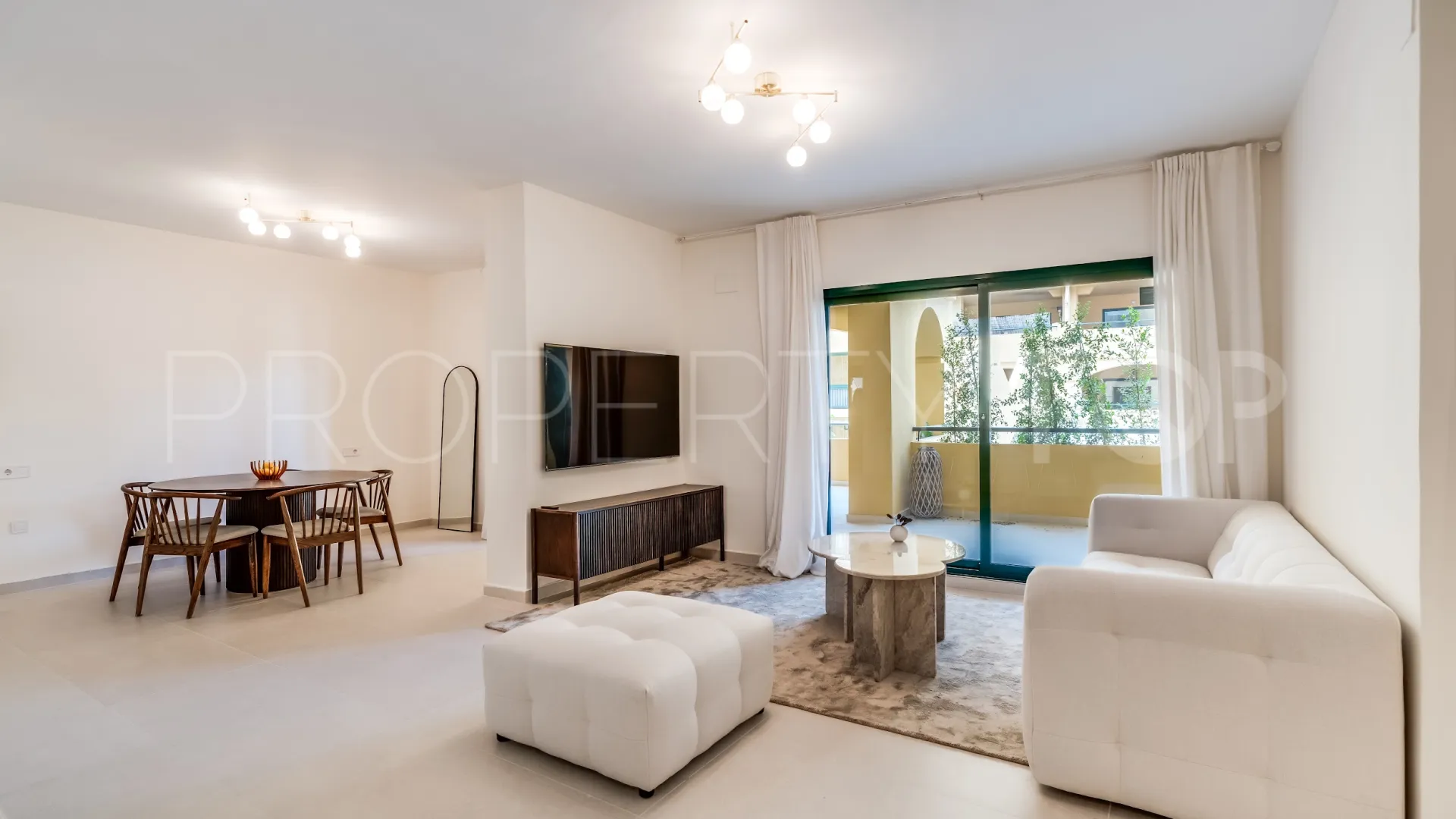 Apartment in Los Almendros I for sale