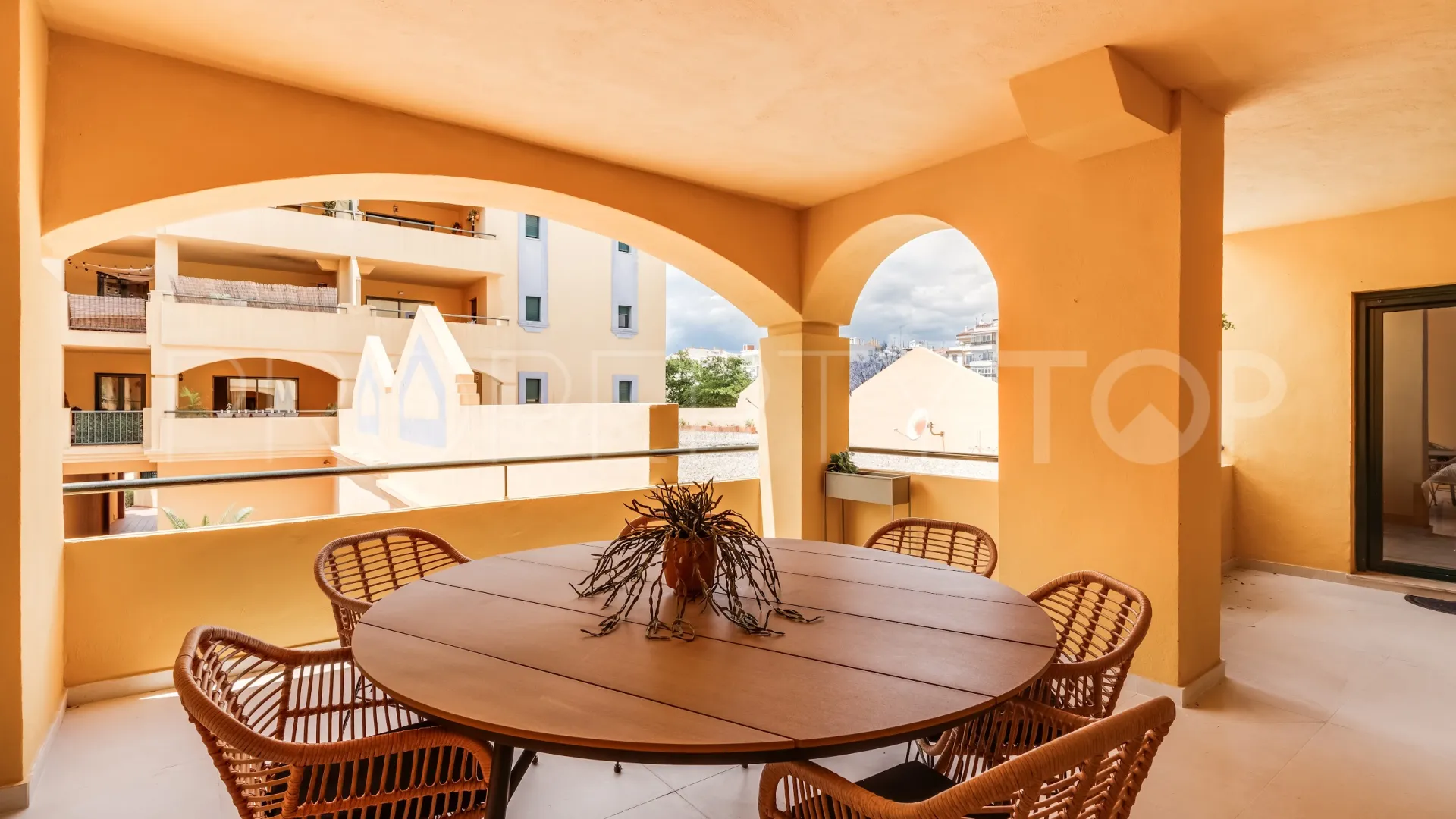 Apartment in Los Almendros I for sale