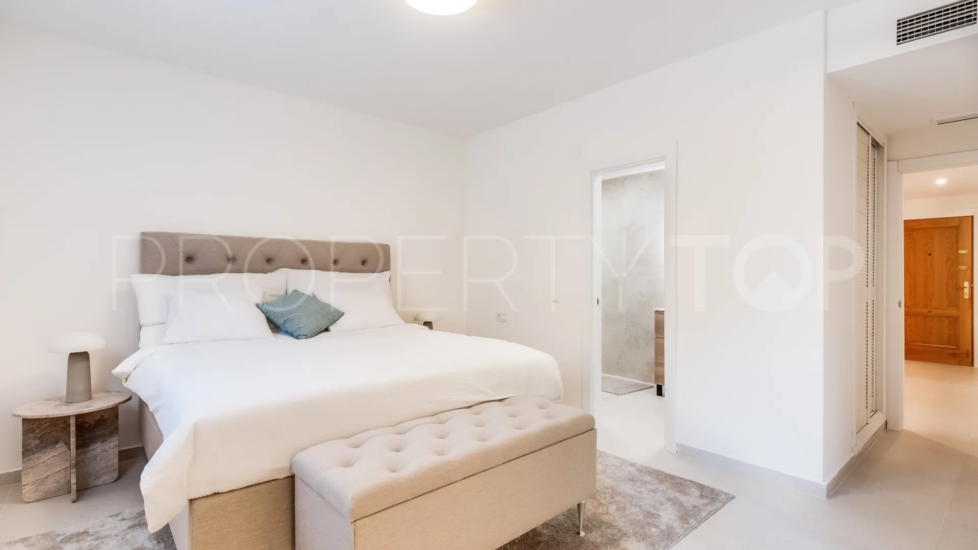 Apartment in Los Almendros I for sale