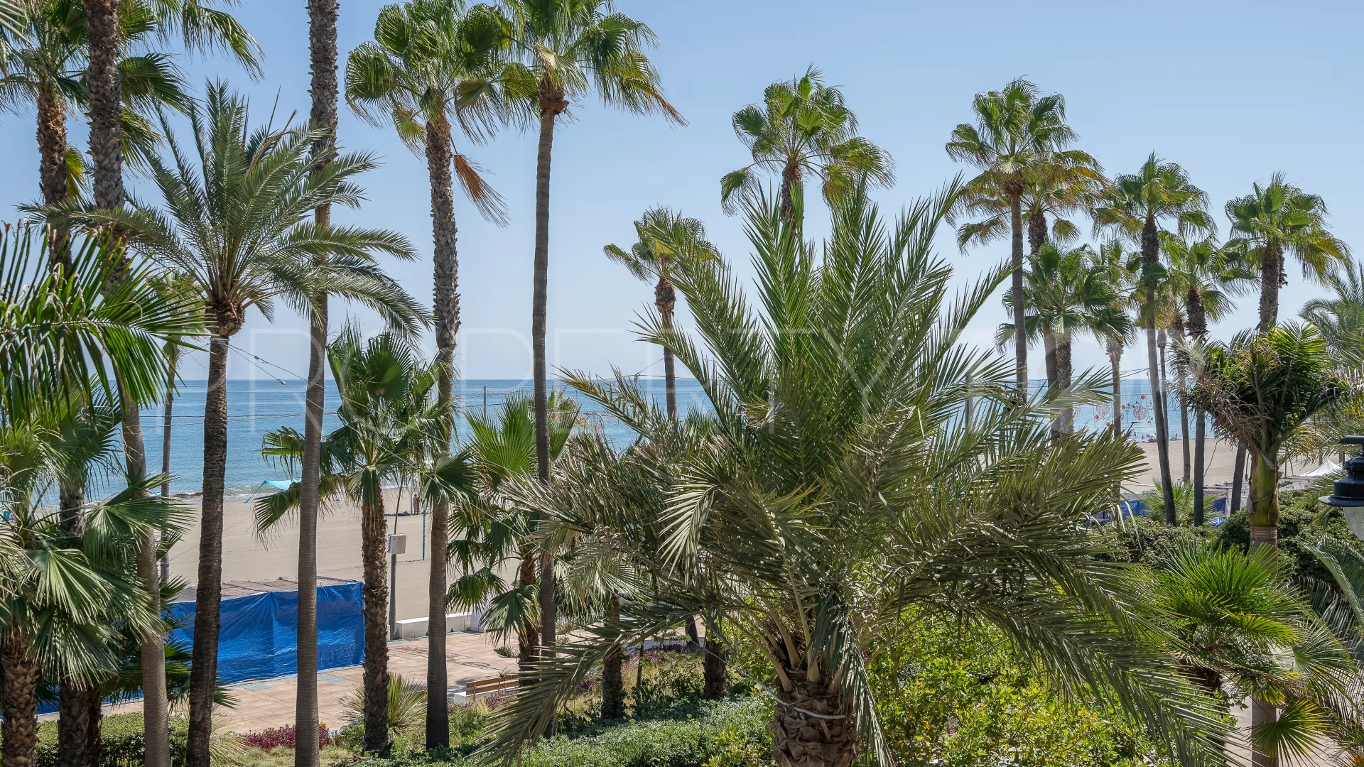 2 bedrooms apartment for sale in Estepona Town