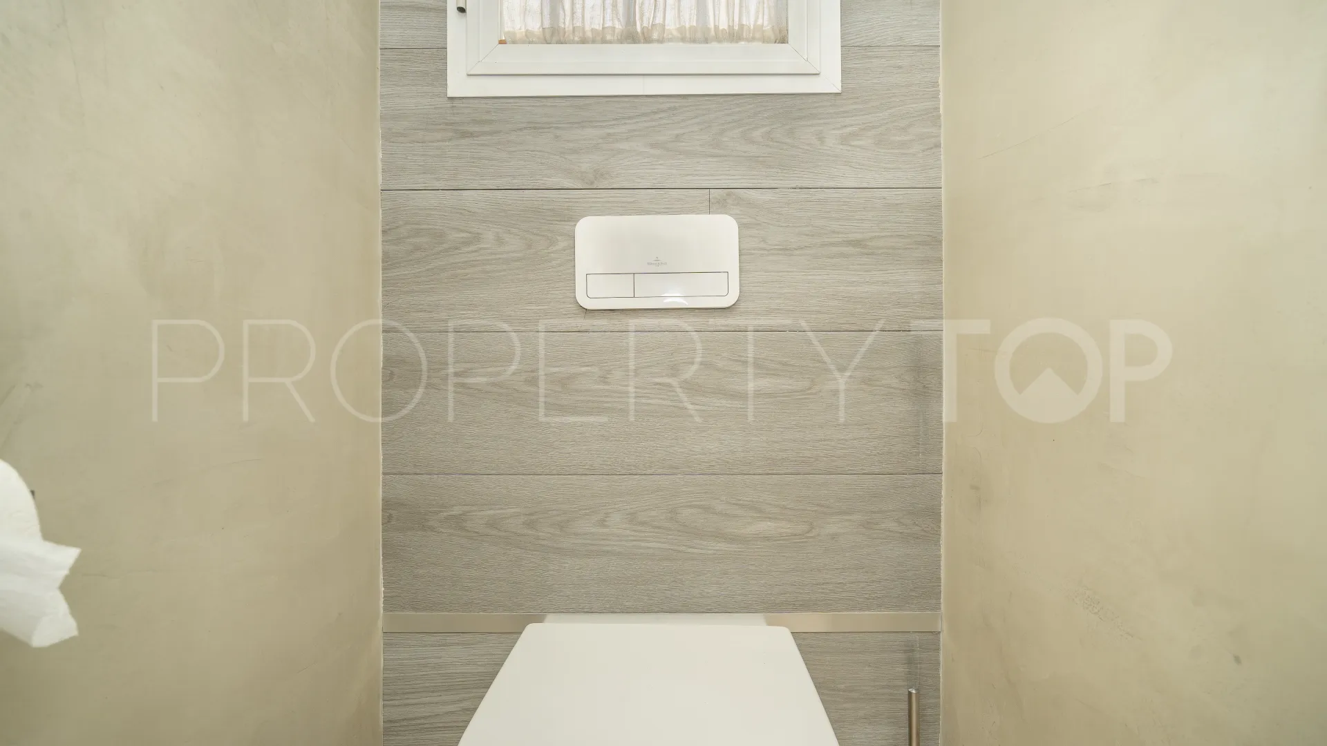 For sale town house in Estepona Town