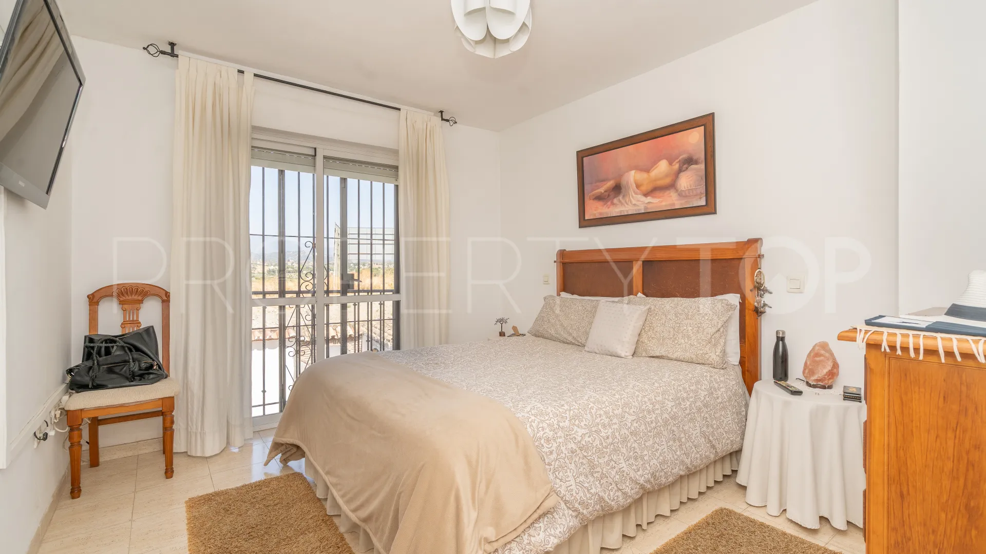 For sale town house in Estepona Town