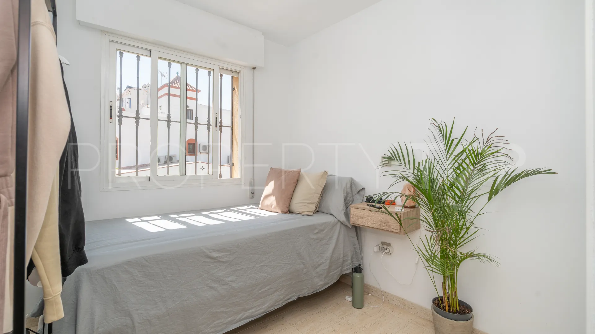 For sale town house in Estepona Town
