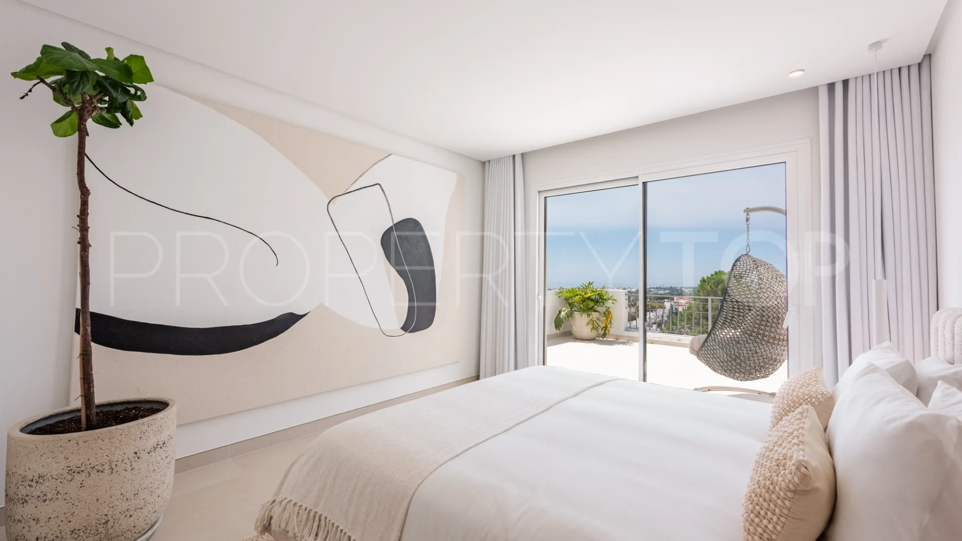 For sale duplex penthouse in La Quinta