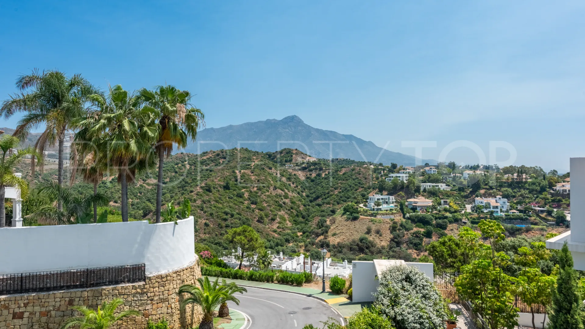 For sale duplex penthouse in La Quinta