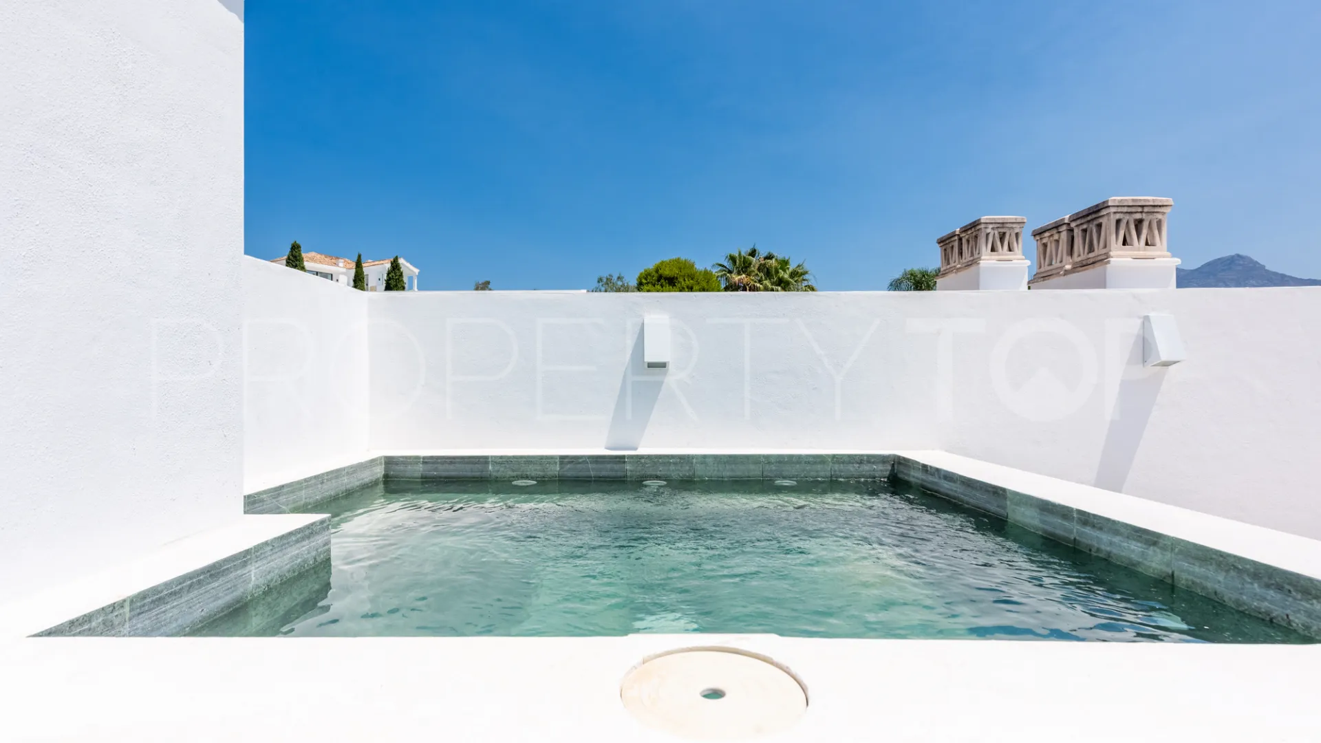 For sale duplex penthouse in La Quinta