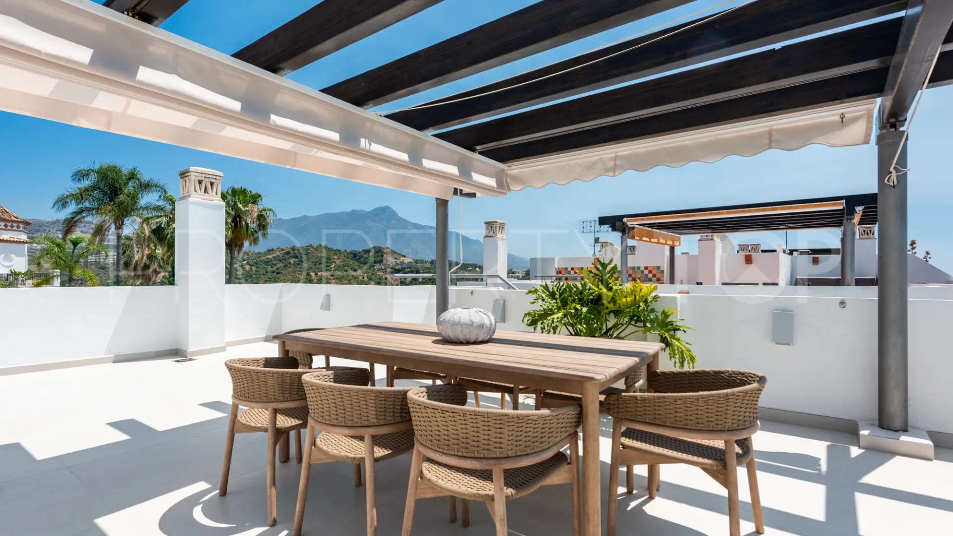 For sale duplex penthouse in La Quinta