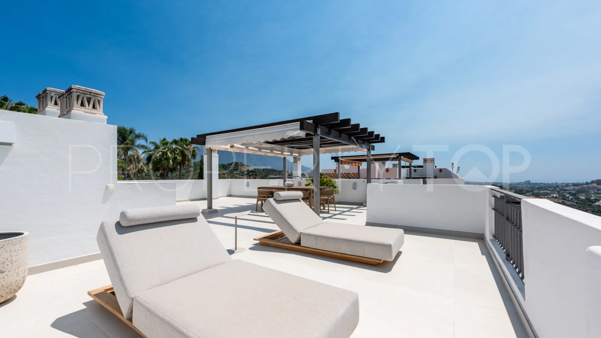 For sale duplex penthouse in La Quinta