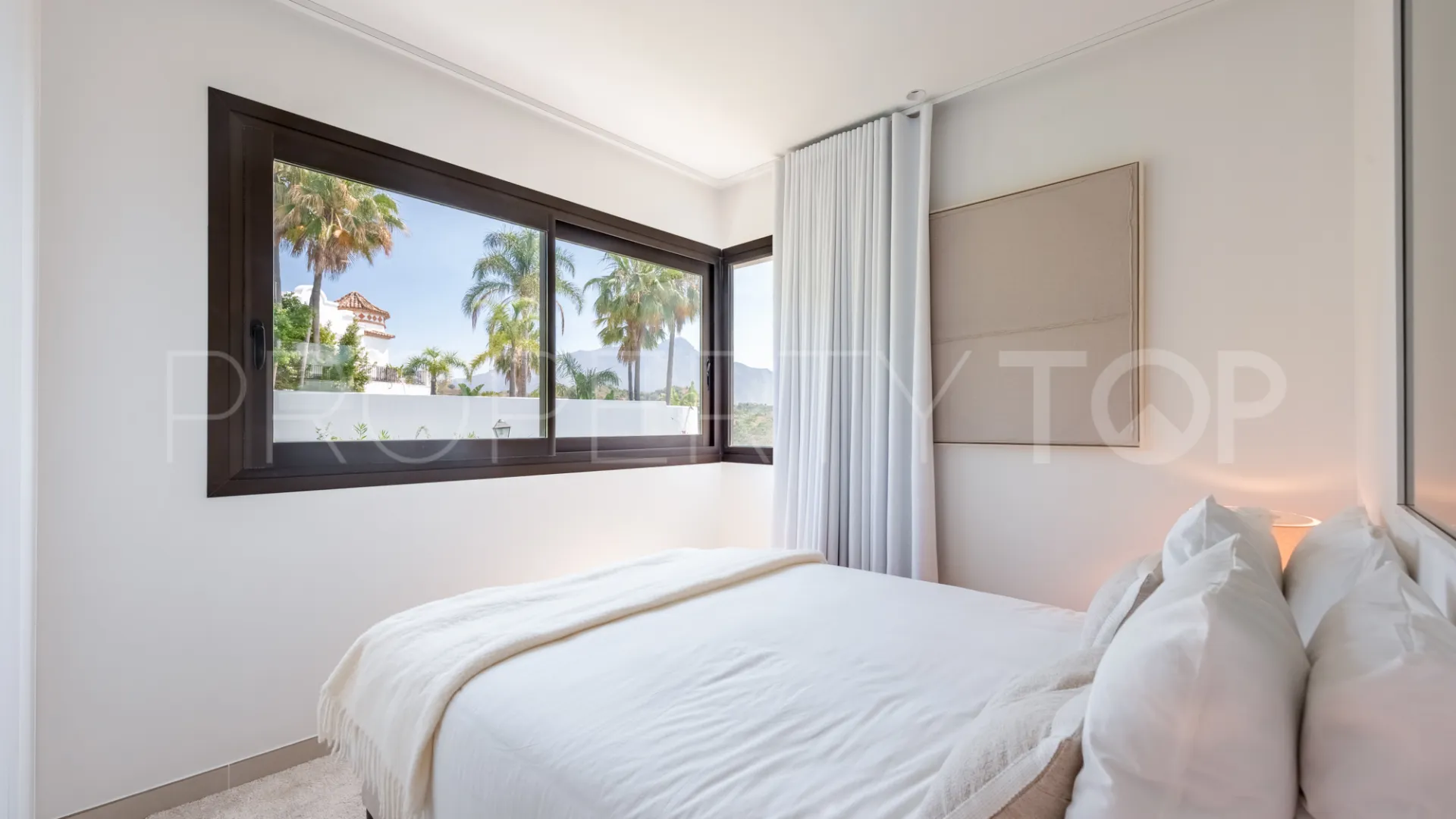 For sale duplex penthouse in La Quinta