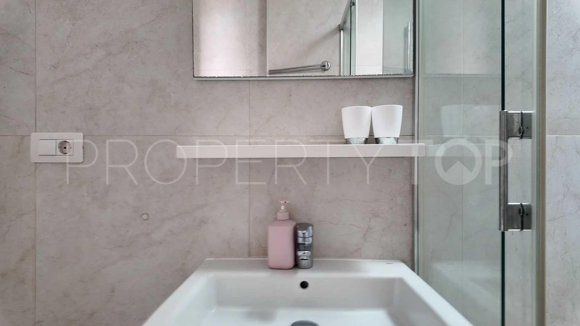 Playa de las Américas duplex for sale