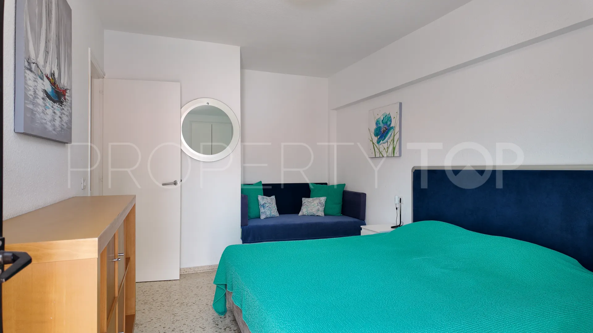 Playa de las Américas duplex for sale